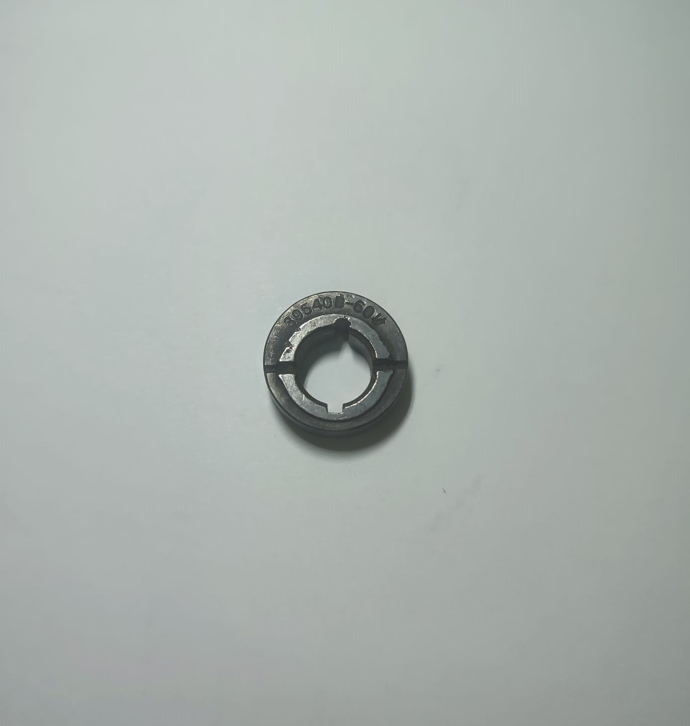 39540B-60 - İleri Tahrikli Eksantrik					