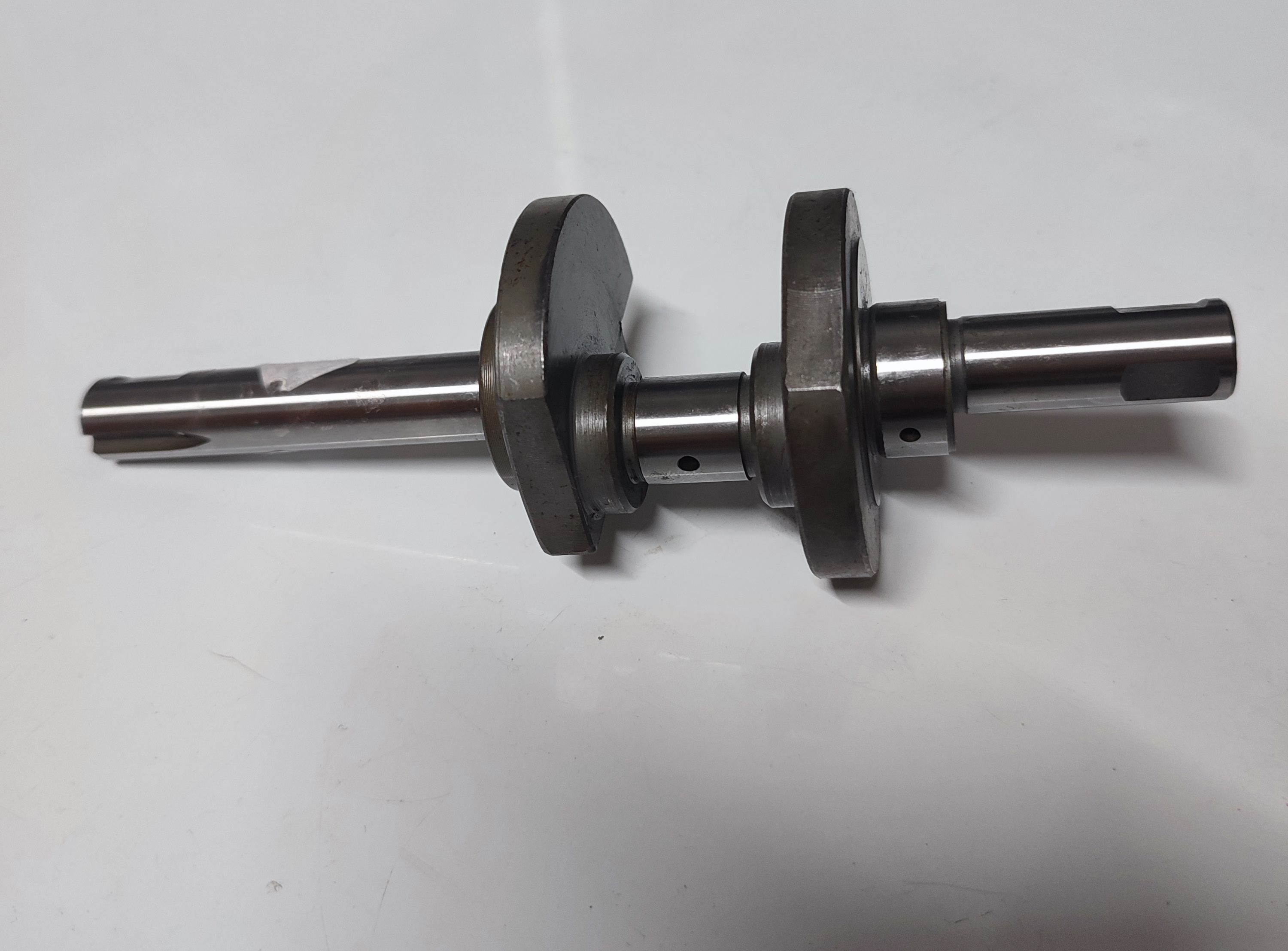 A0516-Kasnaklı Krank