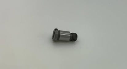 A1025- Ön Dişli Kare Vidası (7/32-32x4.6)